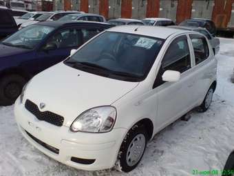 2002 Toyota Vitz