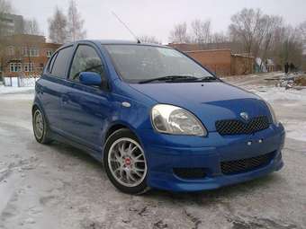 2002 Toyota Vitz