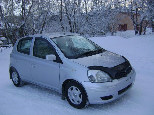 2002 Toyota Vitz