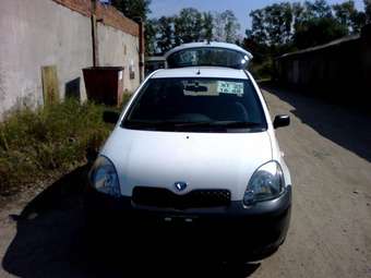 2002 Toyota Vitz