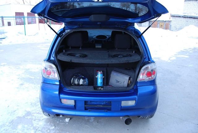 2002 Toyota Vitz