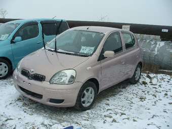 2002 Toyota Vitz