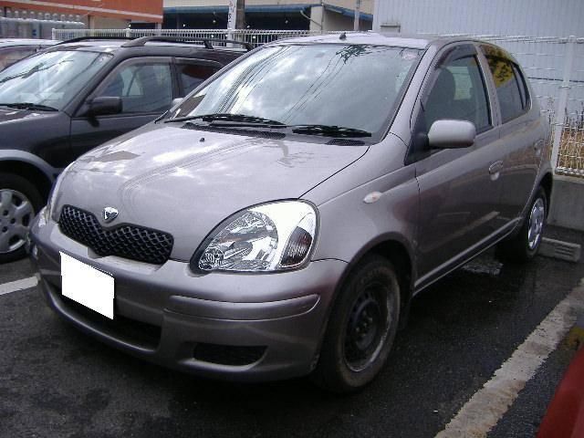 2002 Toyota Vitz