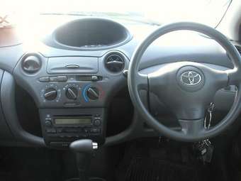 2002 Vitz