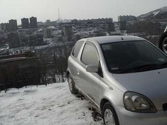 2002 Toyota Vitz