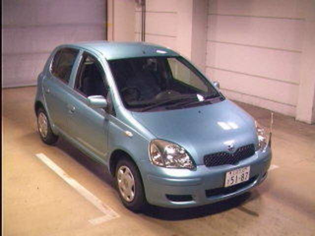 2002 Toyota Vitz