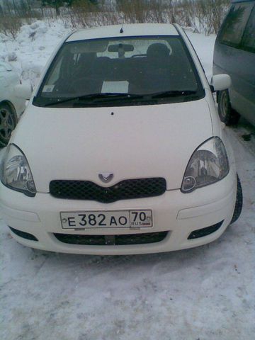 2002 Toyota Vitz