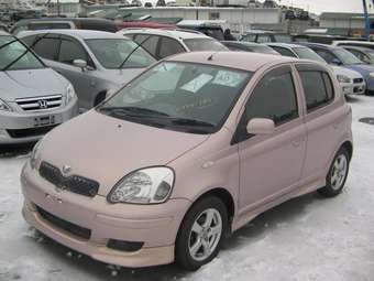 2002 Toyota Vitz