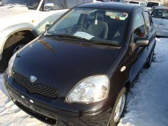 2002 Toyota Vitz