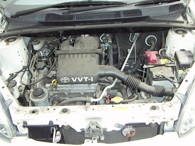2002 Toyota Vitz