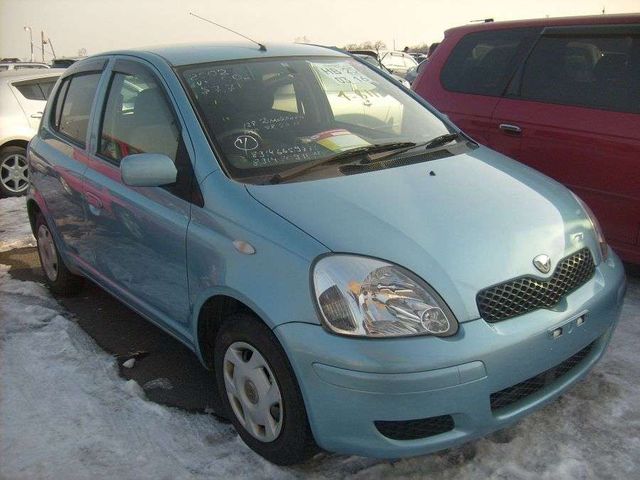 2002 Toyota Vitz