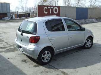 2002 Vitz