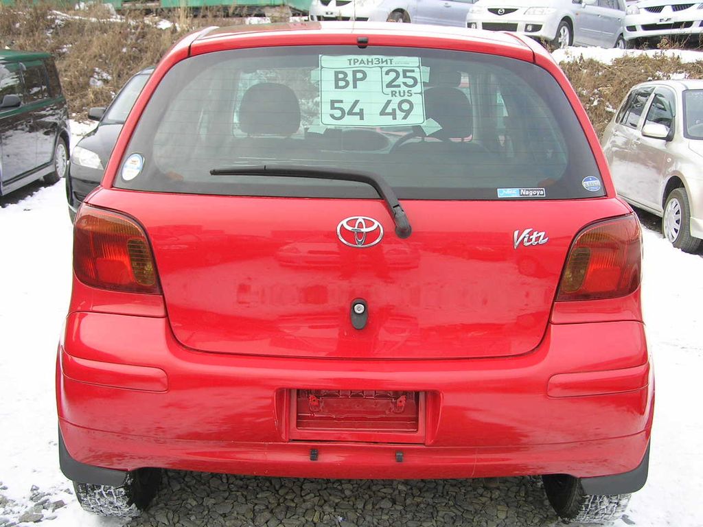 2002 Toyota Vitz