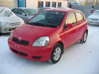 2002 Toyota Vitz Pics