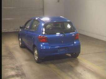 2002 Toyota Vitz Pictures