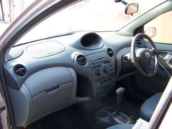 2002 Toyota Vitz For Sale