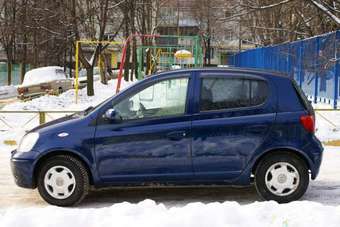 2002 Toyota Vitz Pictures