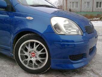 2002 Toyota Vitz Pictures