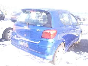2002 Toyota Vitz Pictures
