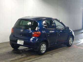 2002 Toyota Vitz Photos