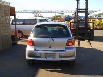 2002 Toyota Vitz Pictures