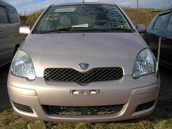 2002 Toyota Vitz Pictures