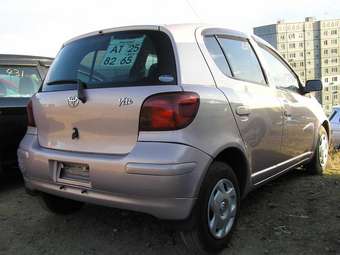 2002 Toyota Vitz Pictures
