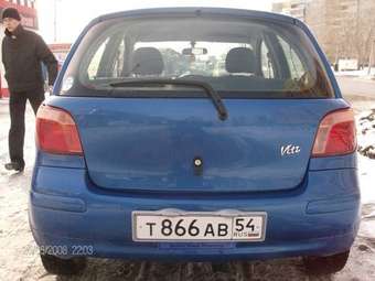 2002 Toyota Vitz Photos