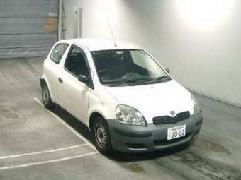 2002 Toyota Vitz Pics