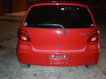 2002 Toyota Vitz Pictures