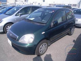 2002 Toyota Vitz Pictures