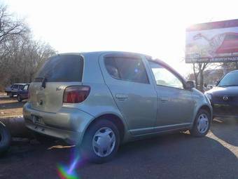 2002 Toyota Vitz Pictures