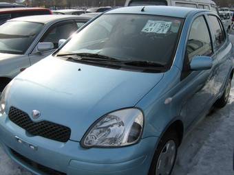 2002 Toyota Vitz Pictures
