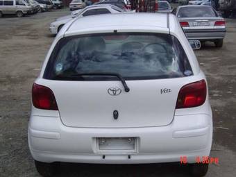 2002 Toyota Vitz Pictures