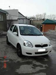 2002 Toyota Vitz Pictures