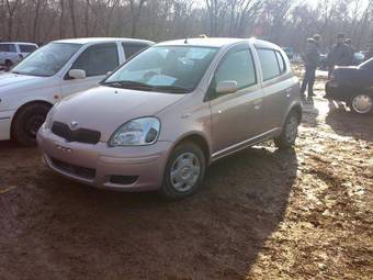 2002 Toyota Vitz Pictures