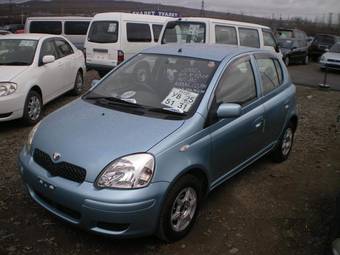 2002 Toyota Vitz Pictures