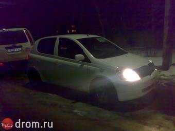 2002 Toyota Vitz Pictures