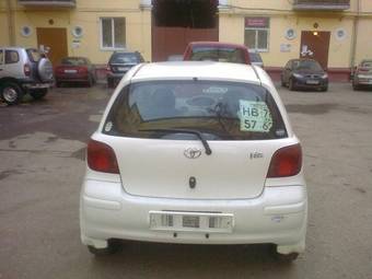 2002 Toyota Vitz Pictures