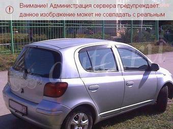 2002 Toyota Vitz Photos