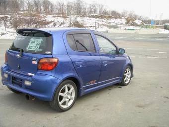 2002 Toyota Vitz Pics