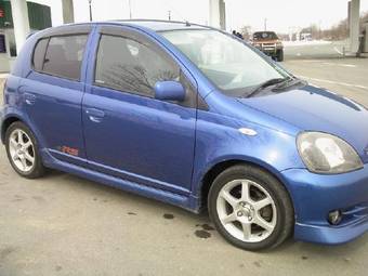 2002 Toyota Vitz Pictures