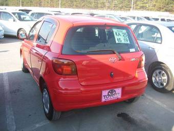 2002 Toyota Vitz Pictures