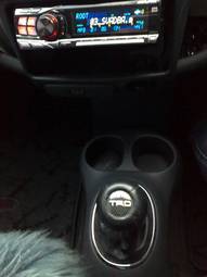 2002 Toyota Vitz Pictures