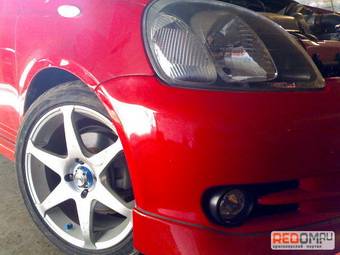 2002 Toyota Vitz Pictures