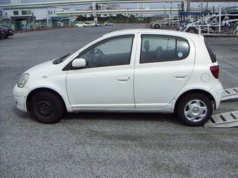 2002 Toyota Vitz Pictures