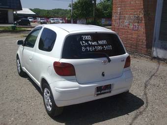 2002 Toyota Vitz Photos