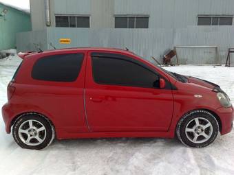 2002 Toyota Vitz Pictures