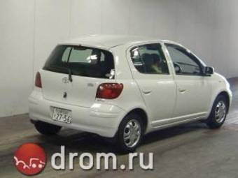 2002 Toyota Vitz Photos
