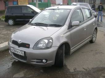 2002 Toyota Vitz Pictures